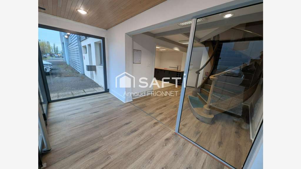 Location bureaux de 126m² St Barthélemy d'Anjou