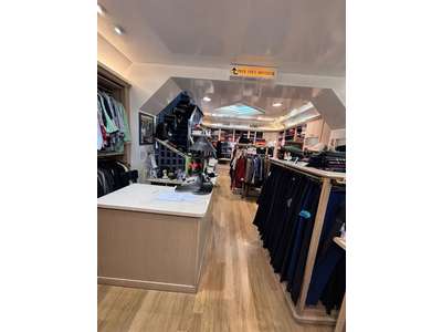 Location Locaux commerciaux - Boutiques à Versailles