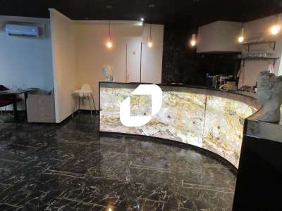A louer Local commercial 213m² Versailles