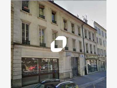 A louer Local commercial 139m² Versailles