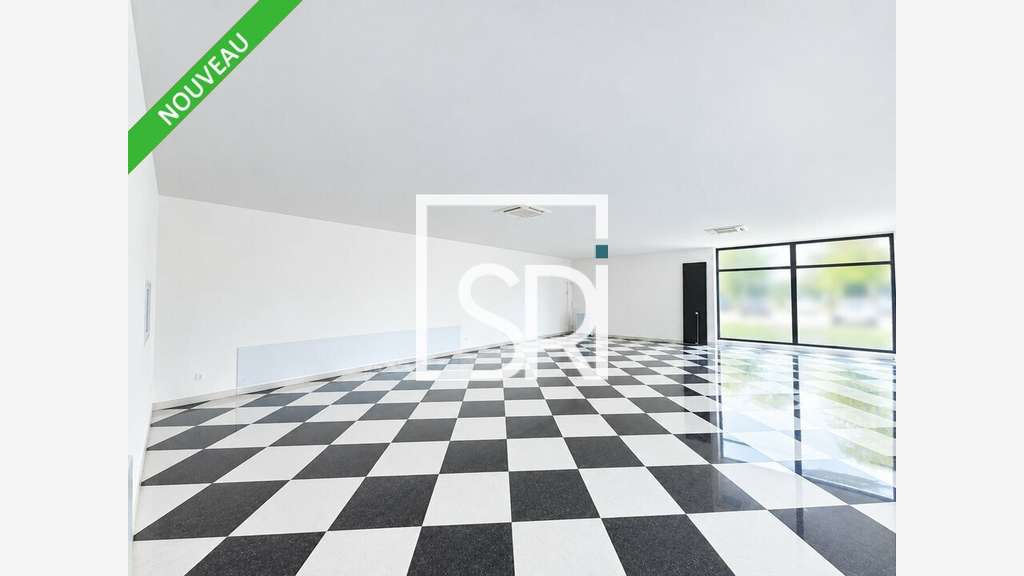 Local commercial de 148m² à louer à Vertaizon
