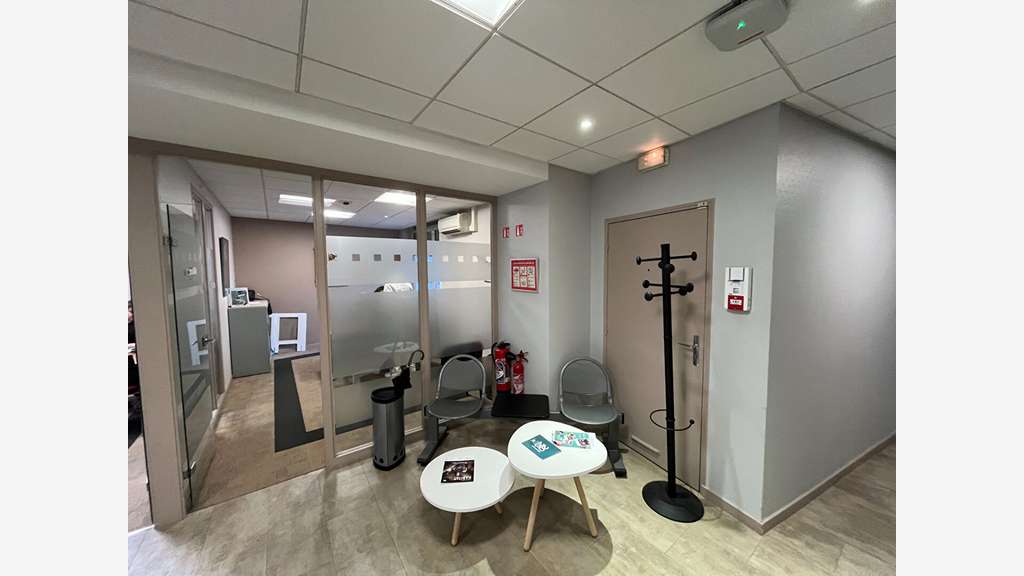 Square Habitat Immobilier d'entreprise vous