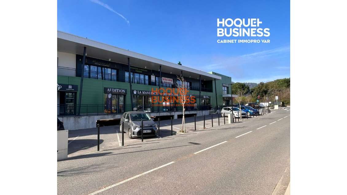 Local commercial à louer 119m² R+1 Vidauban N7