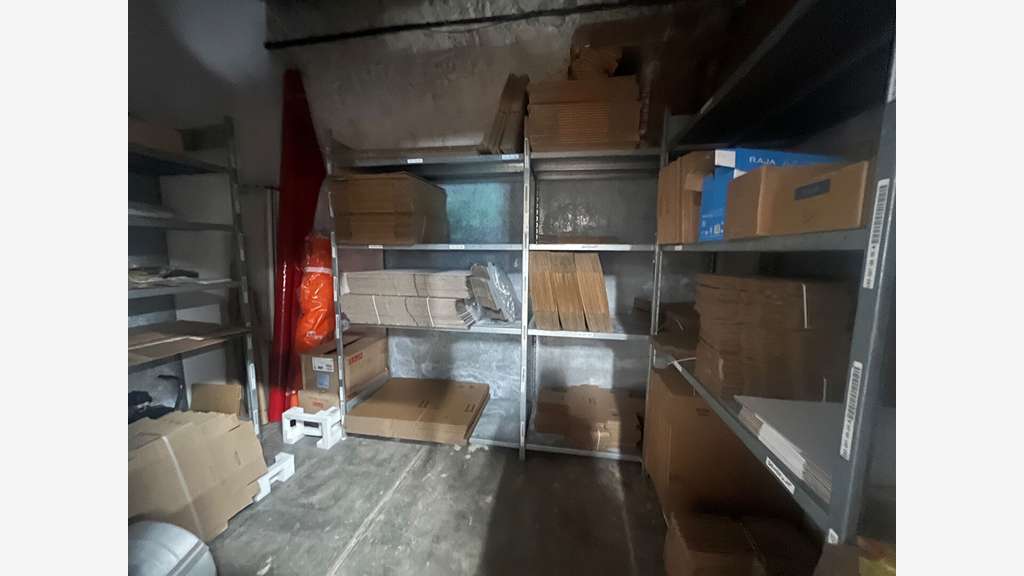 Local commercial  277m² à louer à Vidauban