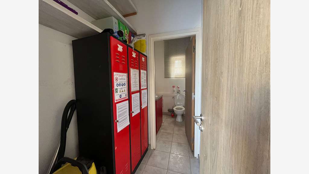 Local commercial  277m² à louer à Vidauban