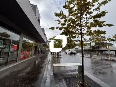 A louer Local commercial 424m² Ville d'avray