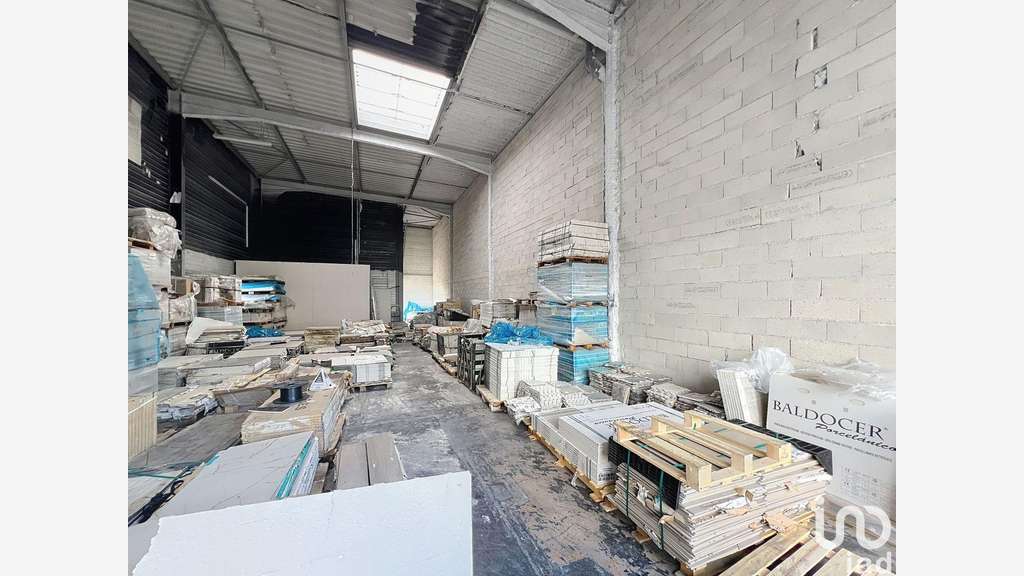 Boutique à Villecresnes