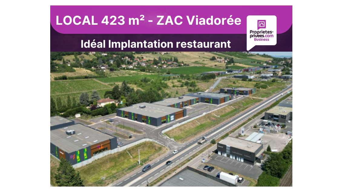 Location local commercial 423m² Villefranche Sud
