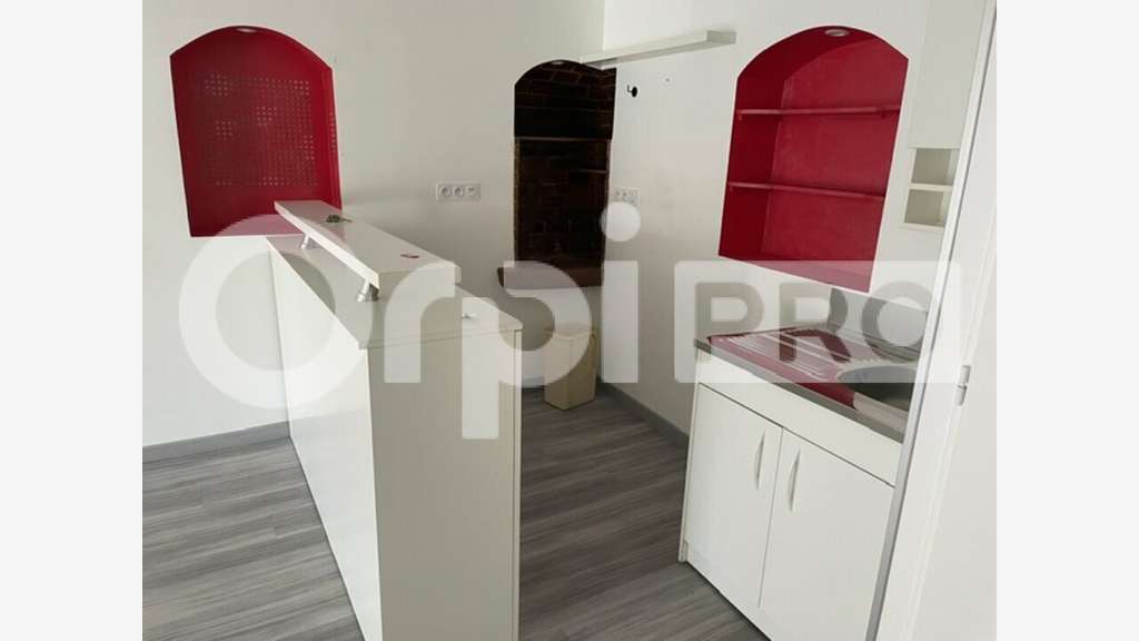 Local 36m² à louer à Villefranche-sur-Saône