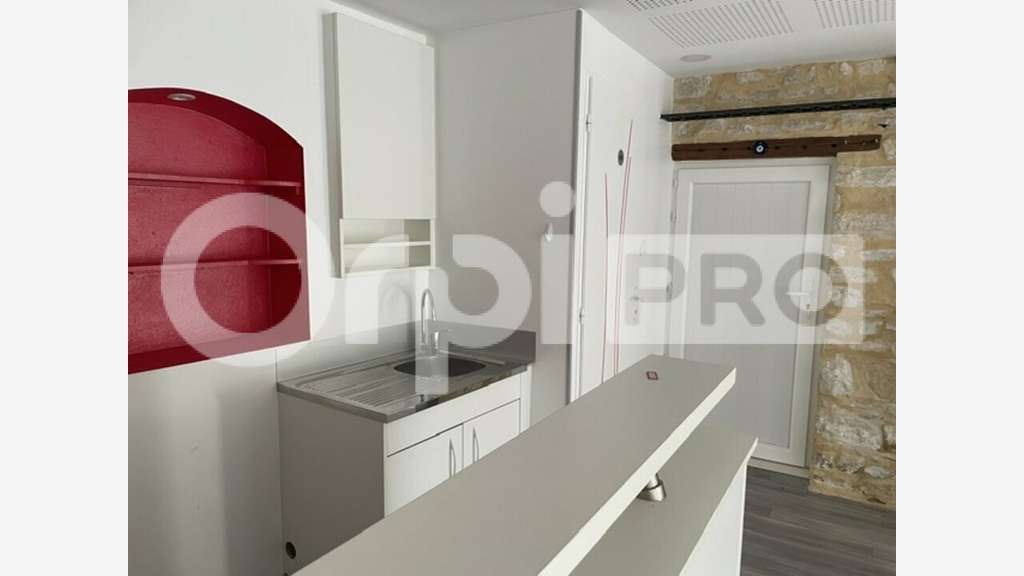 Local 36m² à louer à Villefranche-sur-Saône