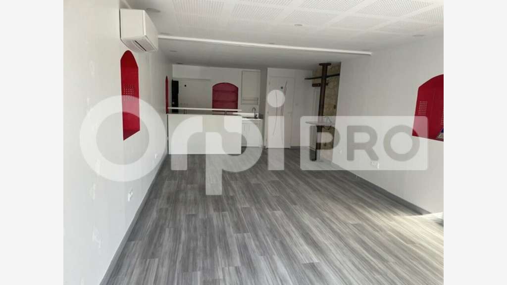 Local 36m² à louer à Villefranche-sur-Saône