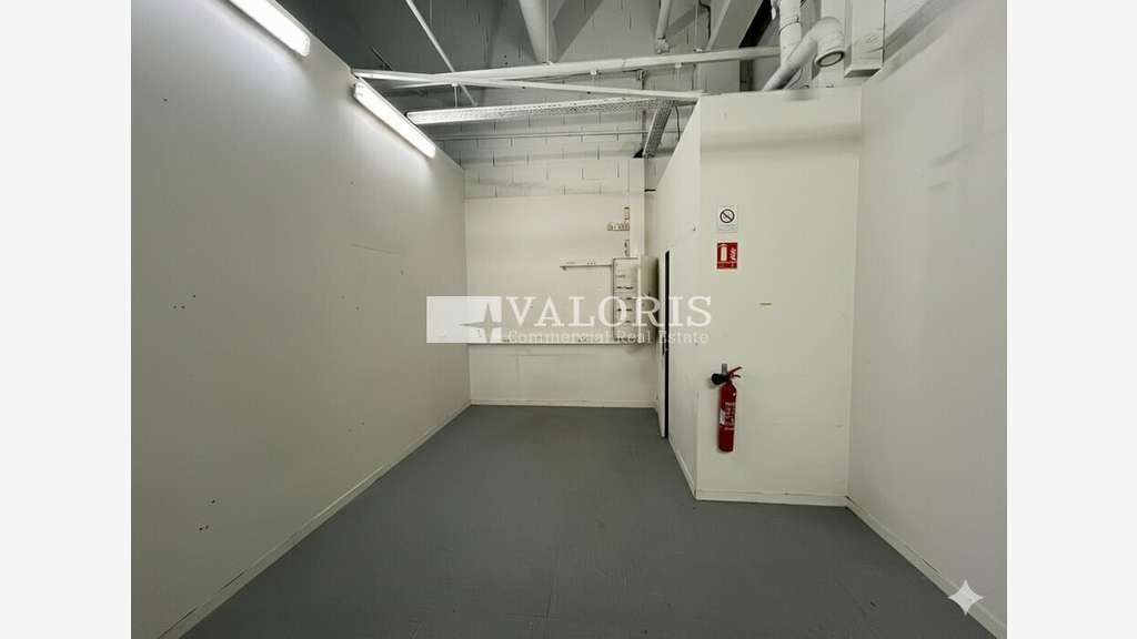 A louer local 157m² galerie marchande Villefranche