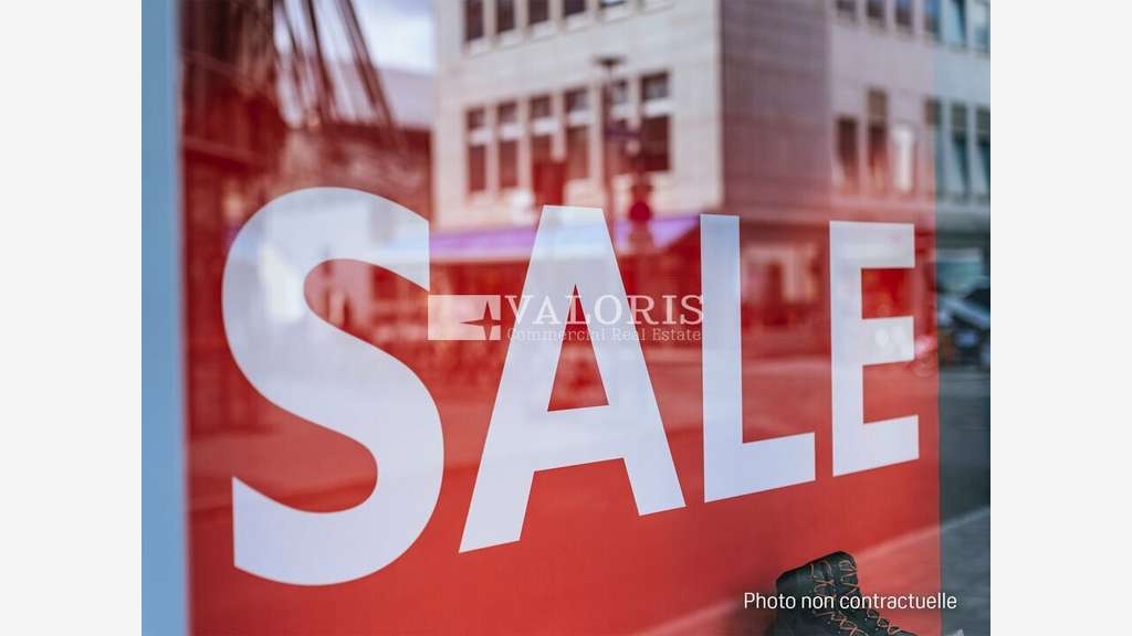 A louer local 135m² galerie marchande Villefranche
