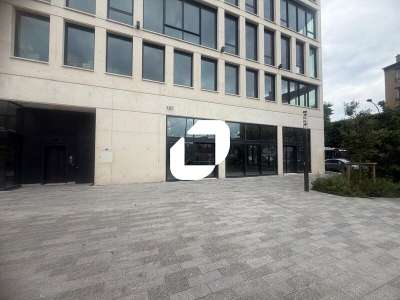 A louer Local commercial 340m² Villejuif