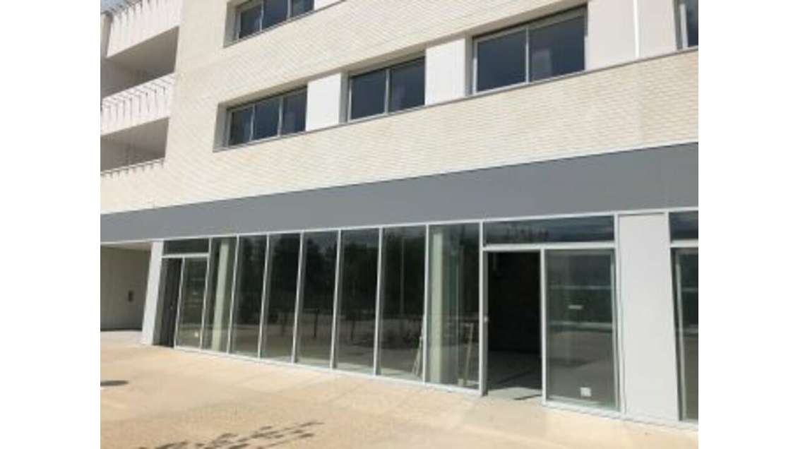 A louer local neuf 97m² à Villenave-d'Ornon