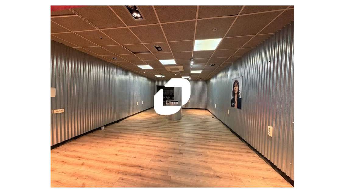 A louer Local commercial 65m² Villenave d'ornon