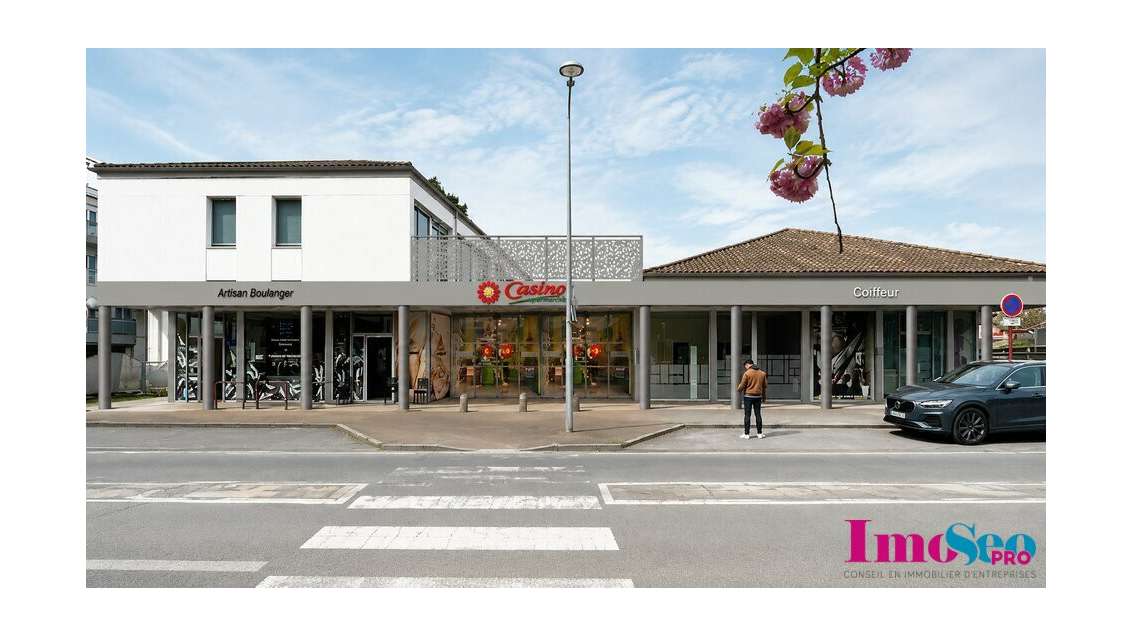 Local commercial 23m² à louer à Villenave-d'Ornon