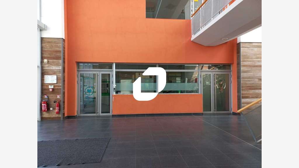 A louer Local commercial 862m² Villeneuve d'ascq
