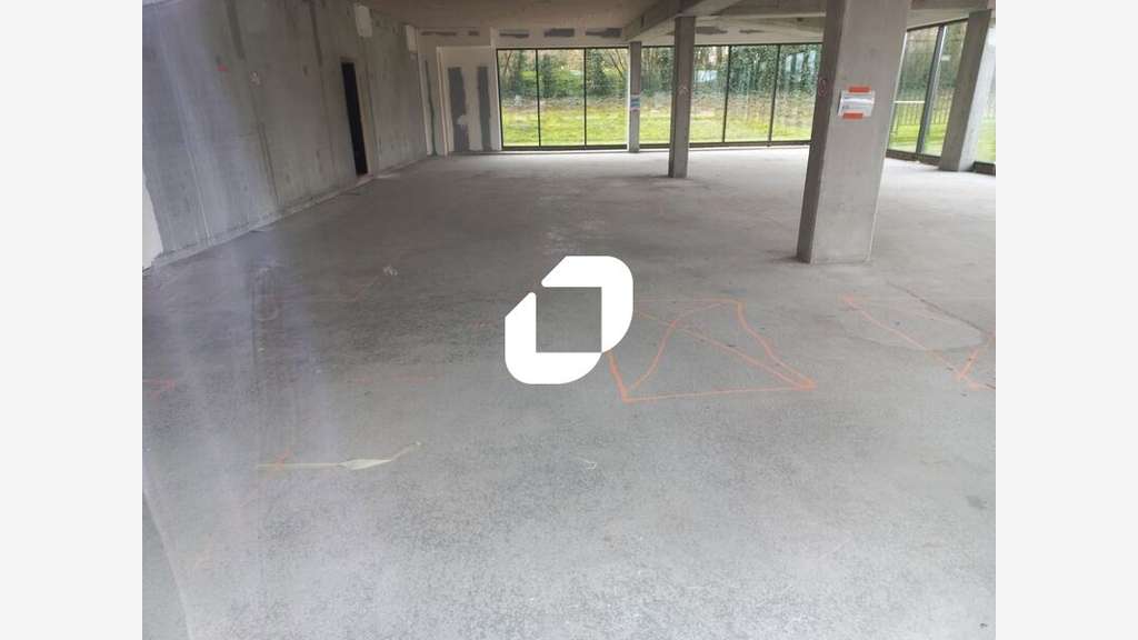 A louer Local commercial 406m² Villeneuve d'ascq