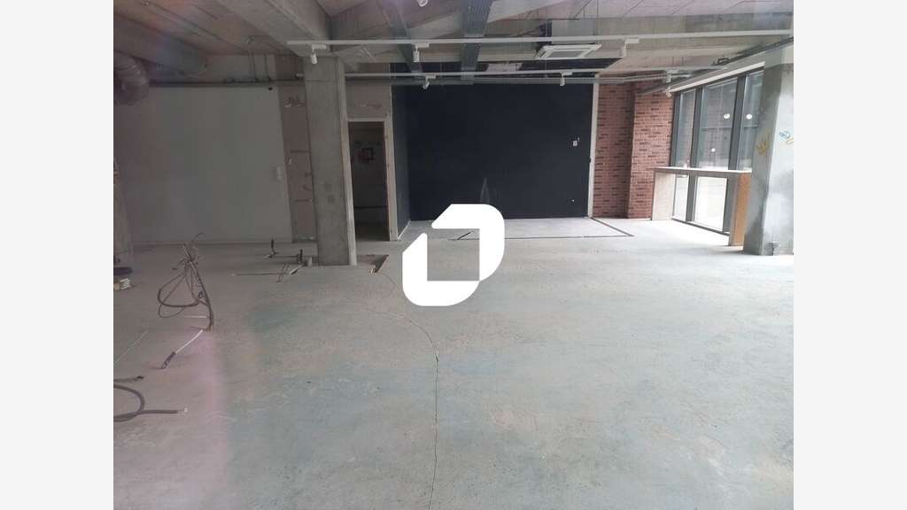 A louer Local commercial 406m² Villeneuve d'ascq
