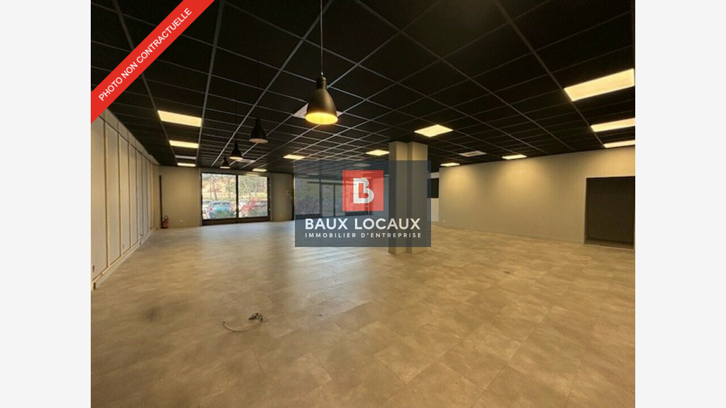 Local 150m² à louer à Villeneuve-lès-Avignon