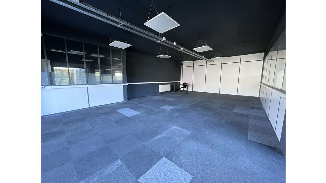 LOCATION PURE - RN7 VILLENEUVE-LOUBET