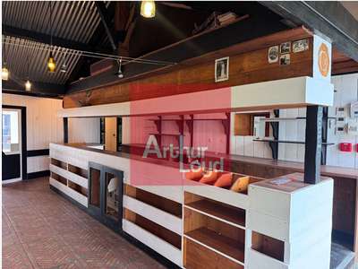 A louer local commercial 390m² Villeneuve Sur Lot