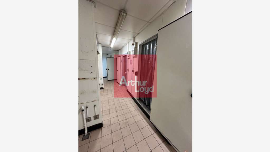A louer local commercial 390m² Villeneuve Sur Lot