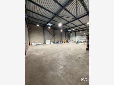 Loue local d'activités 450m² Villeneuve-Tolosane