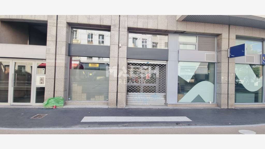 Local commercial à louer 90m² à Villeurbanne