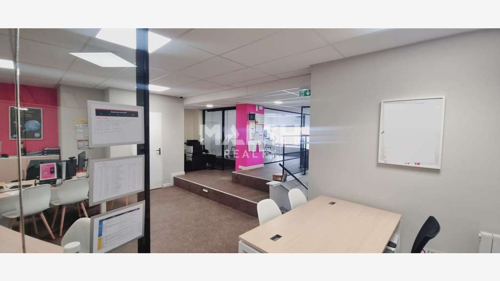 Local commercial à louer 90m² à Villeurbanne