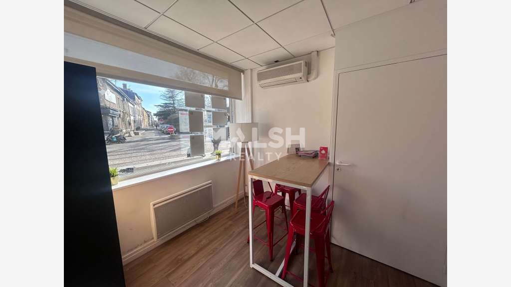 A louer local commercial de 194m² à Villeurbanne