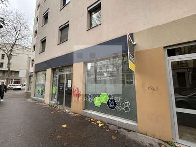 Location Locaux commerciaux - Boutiques à Villeurbanne