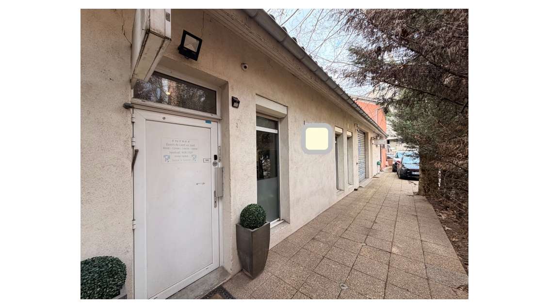 Local/bureau de 130m² à louer à Villeurbanne (69)