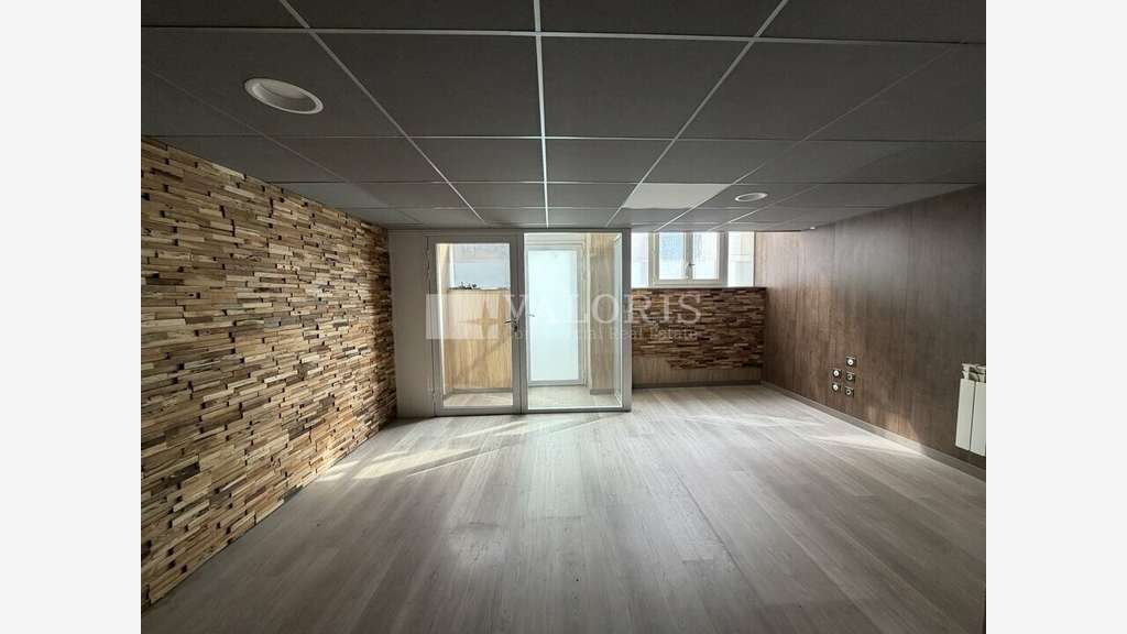 A louer local 186m² à Villeurbanne Gratte-Ciel