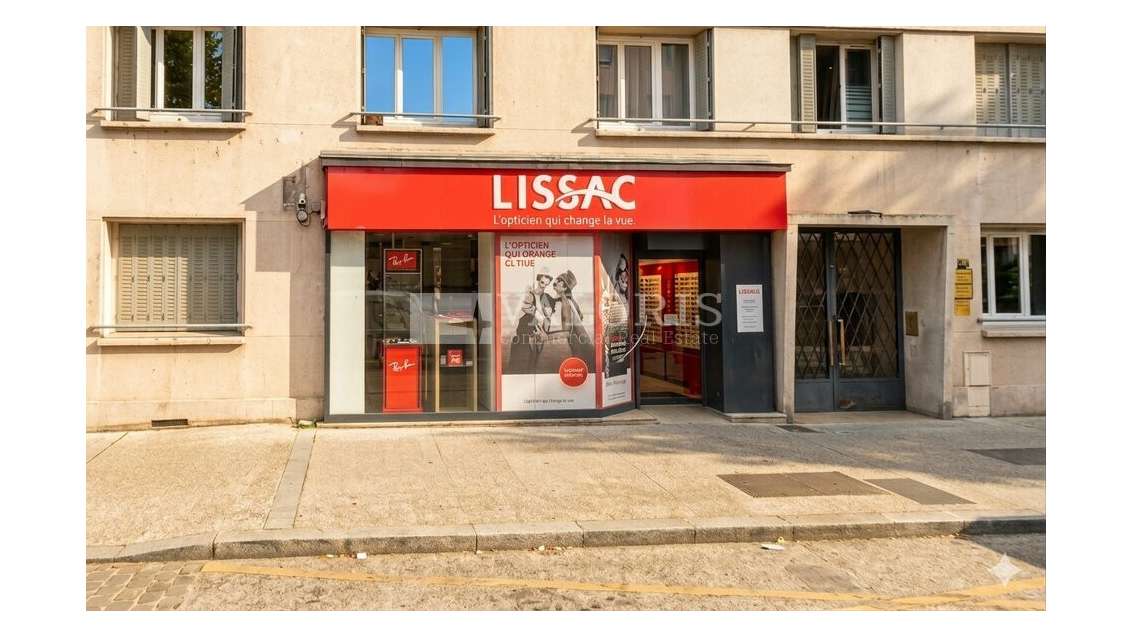 VILLEURBANNE - LOCAL COMMERCIAL à louer