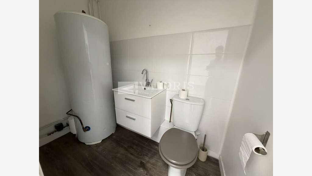 Loue local commercial 55m² Villeurbanne République