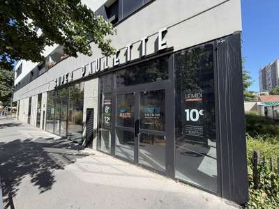 Location Locaux commerciaux - Boutiques à Villeurbanne