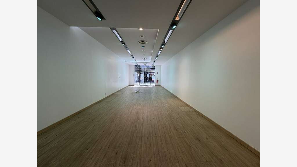 VILLEURBANNE - LOCAL COMMERCIAL à louer