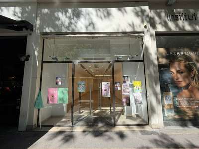 VILLEURBANNE - LOCAL COMMERCIAL à louer