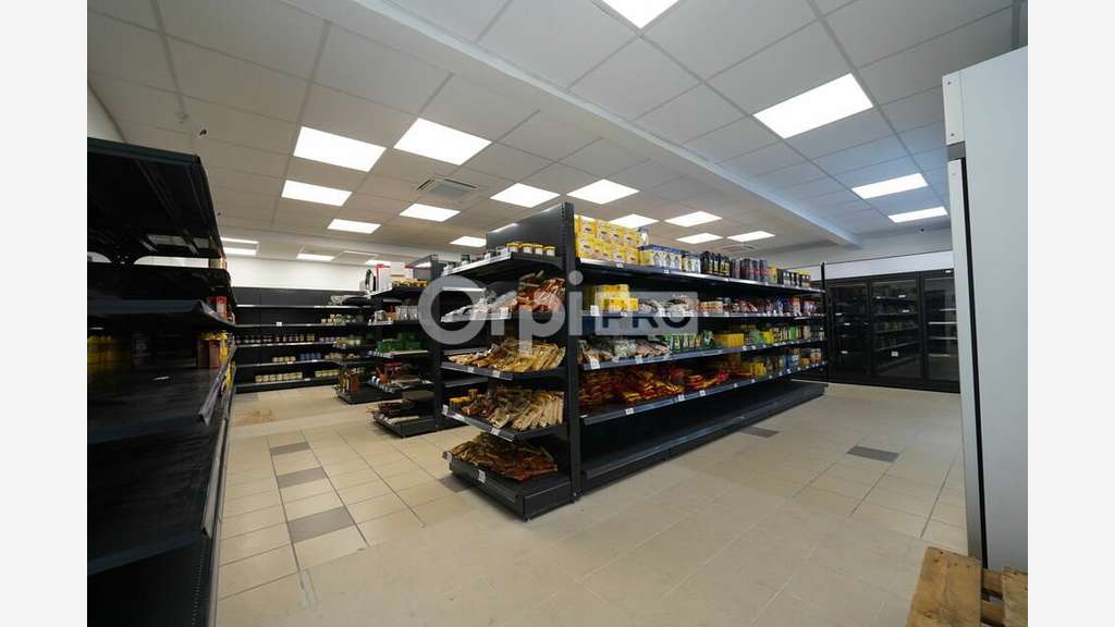 LOCAL COMMERCIAL A LOUER - 215 m² - VILLEURBANNE