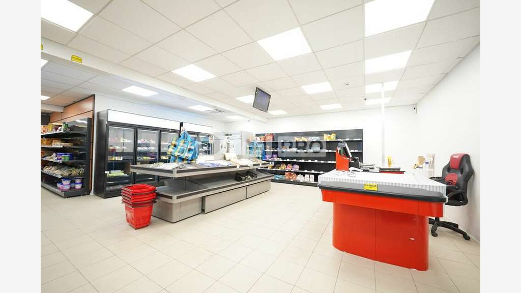 LOCAL COMMERCIAL A LOUER - 215 m² - VILLEURBANNE
