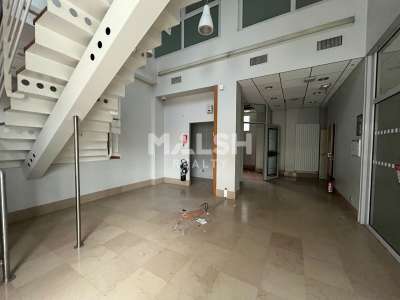 Local commercial à VILLEURBANNE - A LOUER - 294 m²