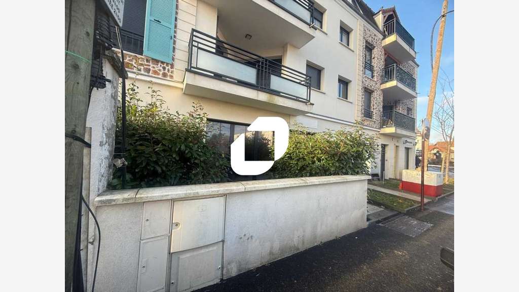 A louer Local commercial 95m² Villiers sur marne