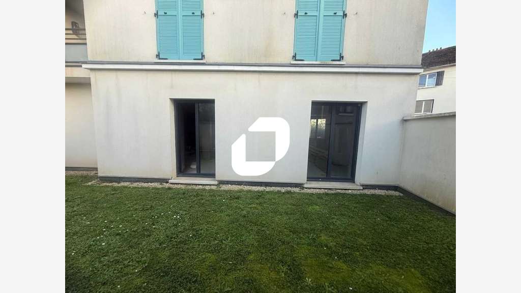 A louer Local commercial 95m² Villiers sur marne