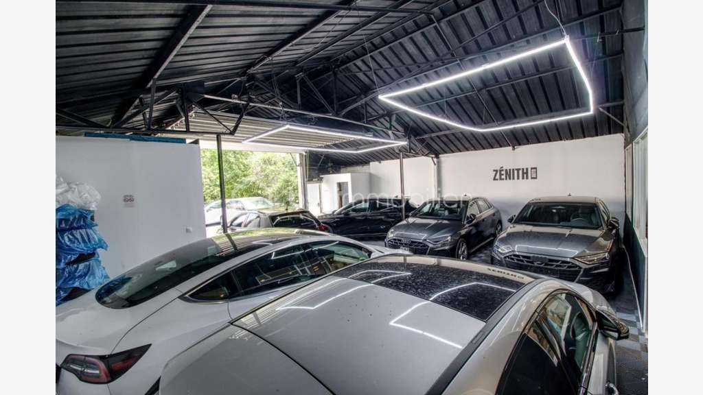 A louer local commercial 250m² Villiers-sur-Morin