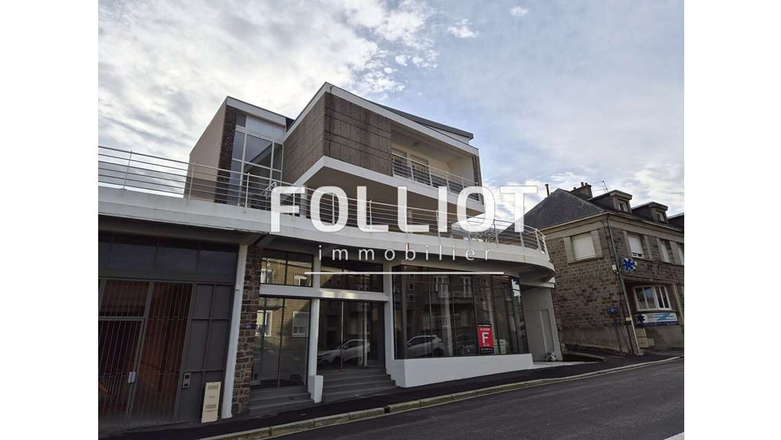 Local 91m² sur axe très passant à Vire-Normandie