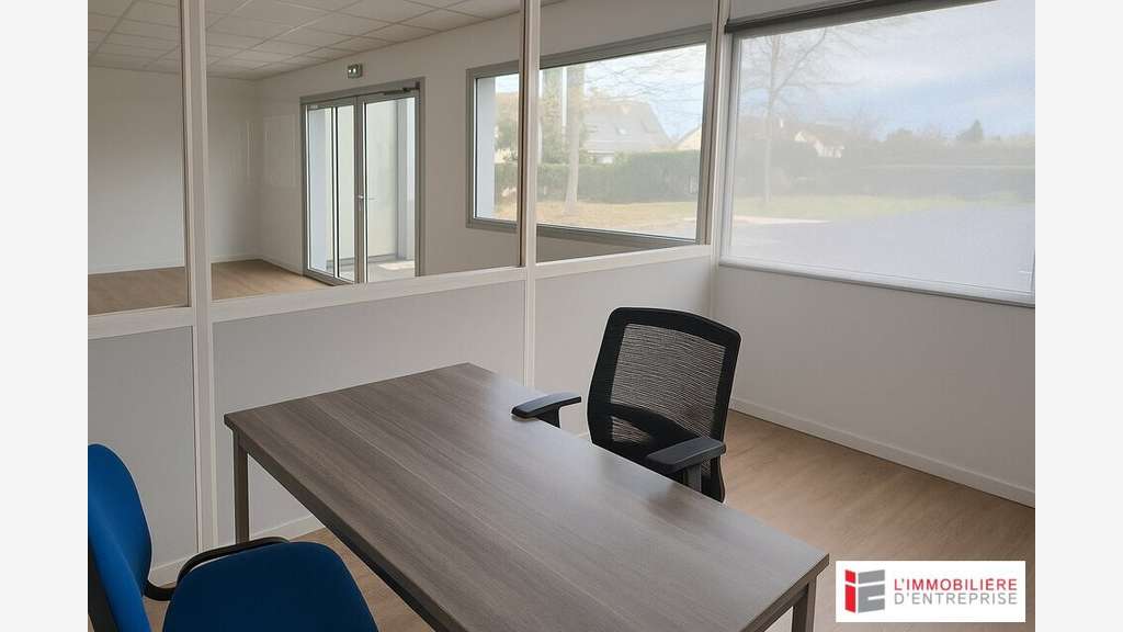 A louer local commercial 200m² Vitré empl strat
