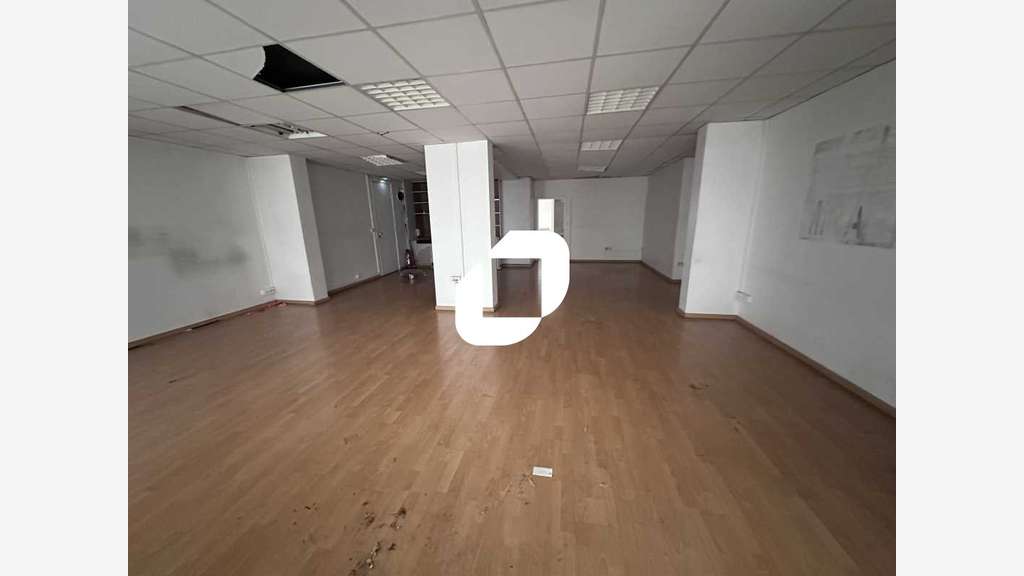 A louer Local commercial 77m² Vitry sur seine