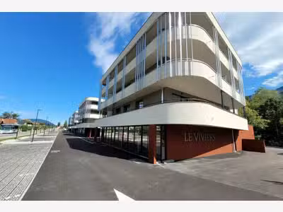 Local neuf 85m² emp premium à louer Viviers-du-Lac